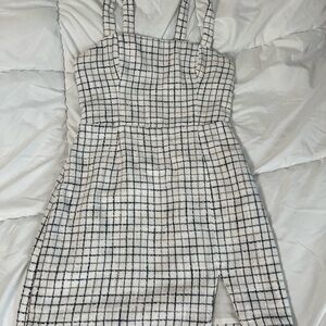 Abercrombie & Fitch Black and White Sheath Mini Dress